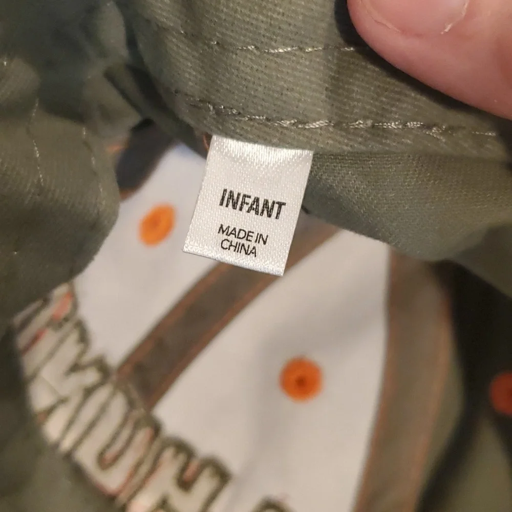 I Hunt For Hugs Hat